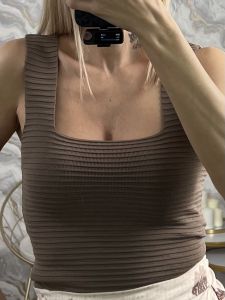 Knitted Ribbed Top/Mocca